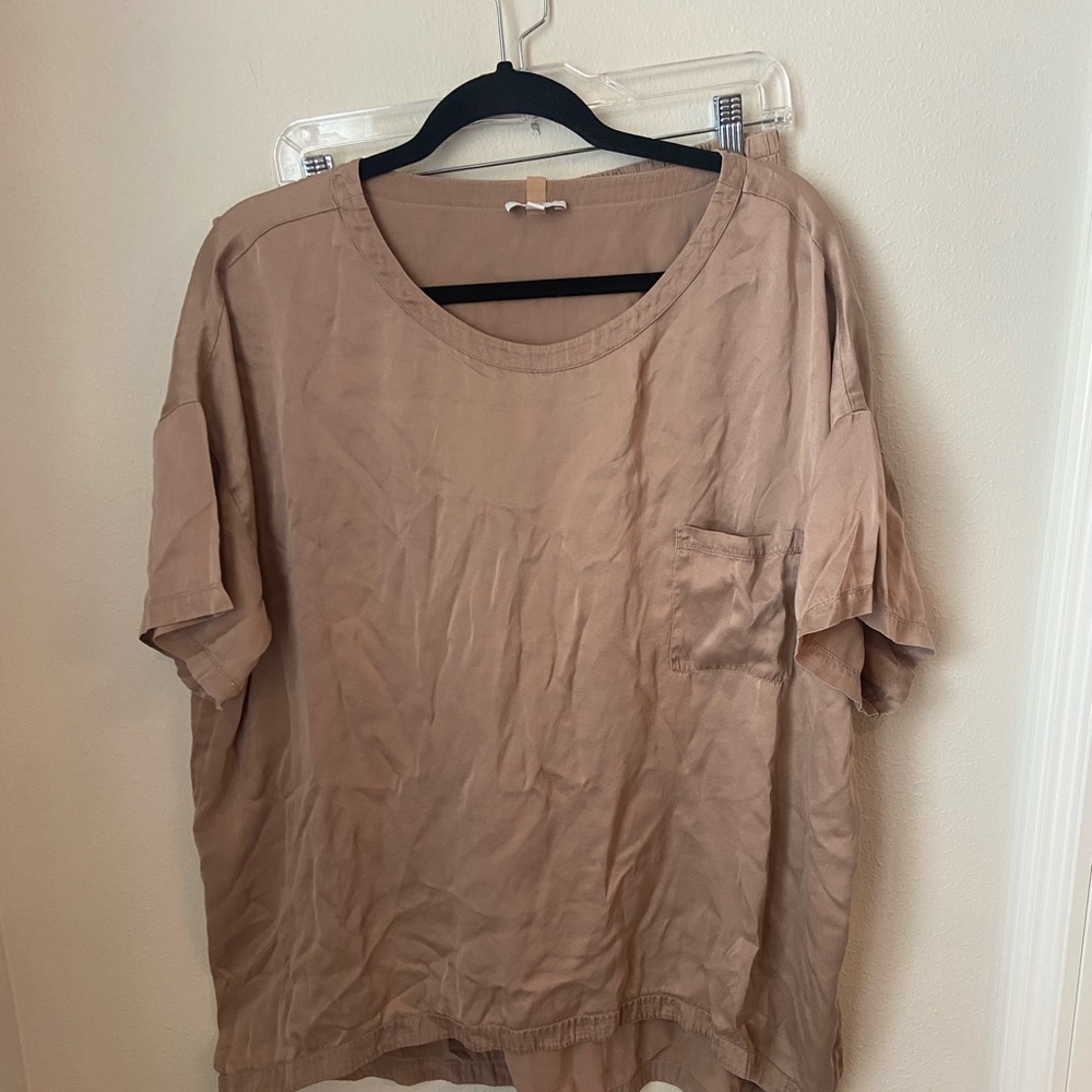 Lunya 100% Silk Sleep Set Taupe Short Sleeve Tee & Shorts XL